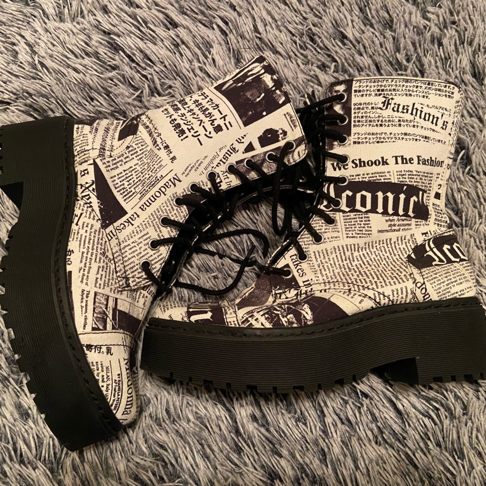 Dolls Kill Boots (Size 8)